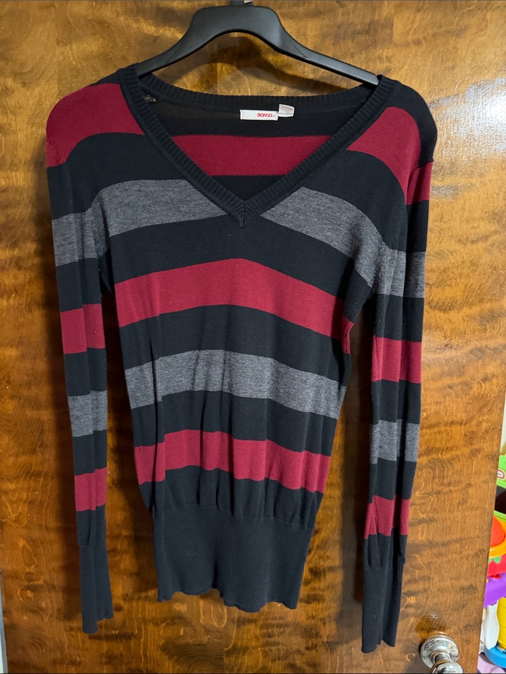 🔥 BONGO Women's V-Neck Striped Sweater - Black, Gray & Burgundy 🔥